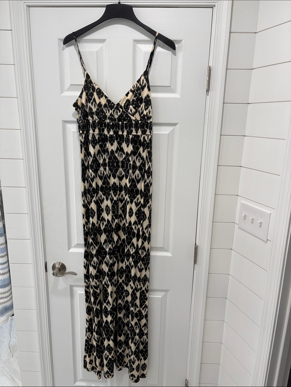 LOFT Black & Cream Printed Maxi Dress with Adjustable Straps